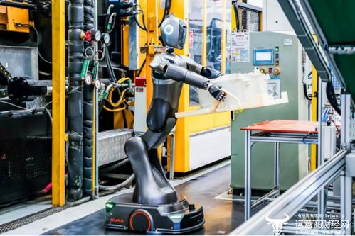 新春走基層 機(jī)器人“上崗”，湖北移動(dòng)助建全球首個(gè)“雙萬(wàn)兆”智能體工廠網(wǎng)絡(luò)